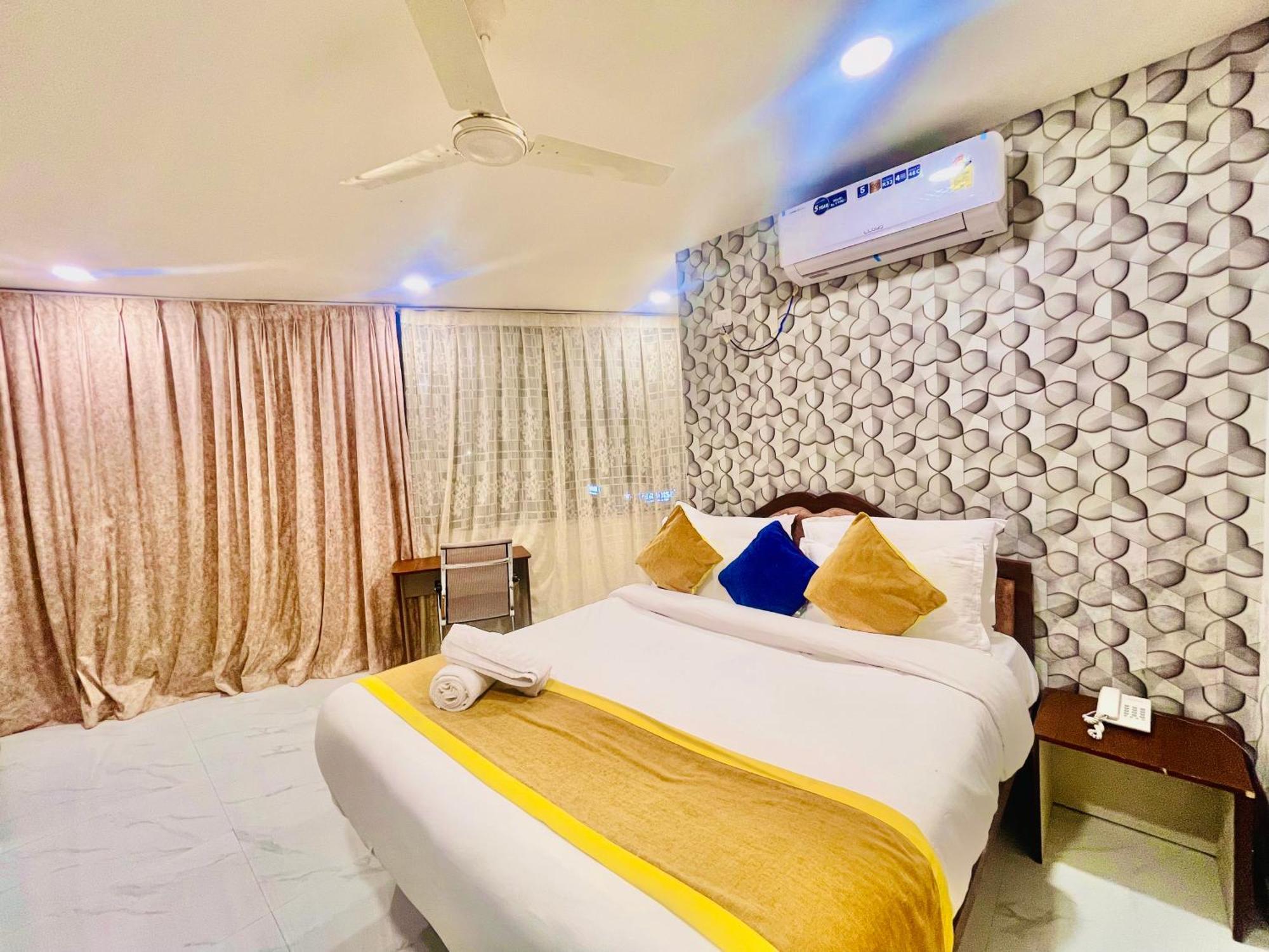 Hotel Eagle Grand Hyderabad Airport Zone เชมชาบัด ภายนอก รูปภาพ